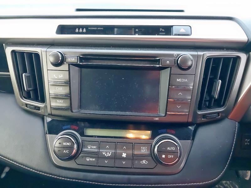 2013 TOYOTA RAV 4 2.2 D-4D INVINCIBLE 5DR