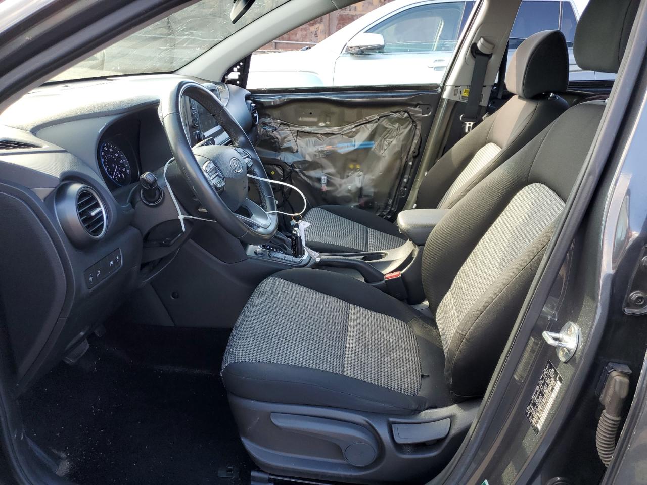 2020 Hyundai Kona Sel VIN: KM8K22AA1LU464235 Lot: 92753125