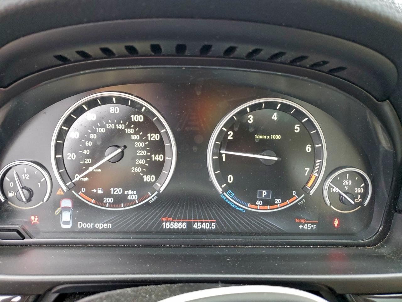 2013 BMW 535 Xi VIN: WBAFU7C52DDU68371 Lot: 93401485