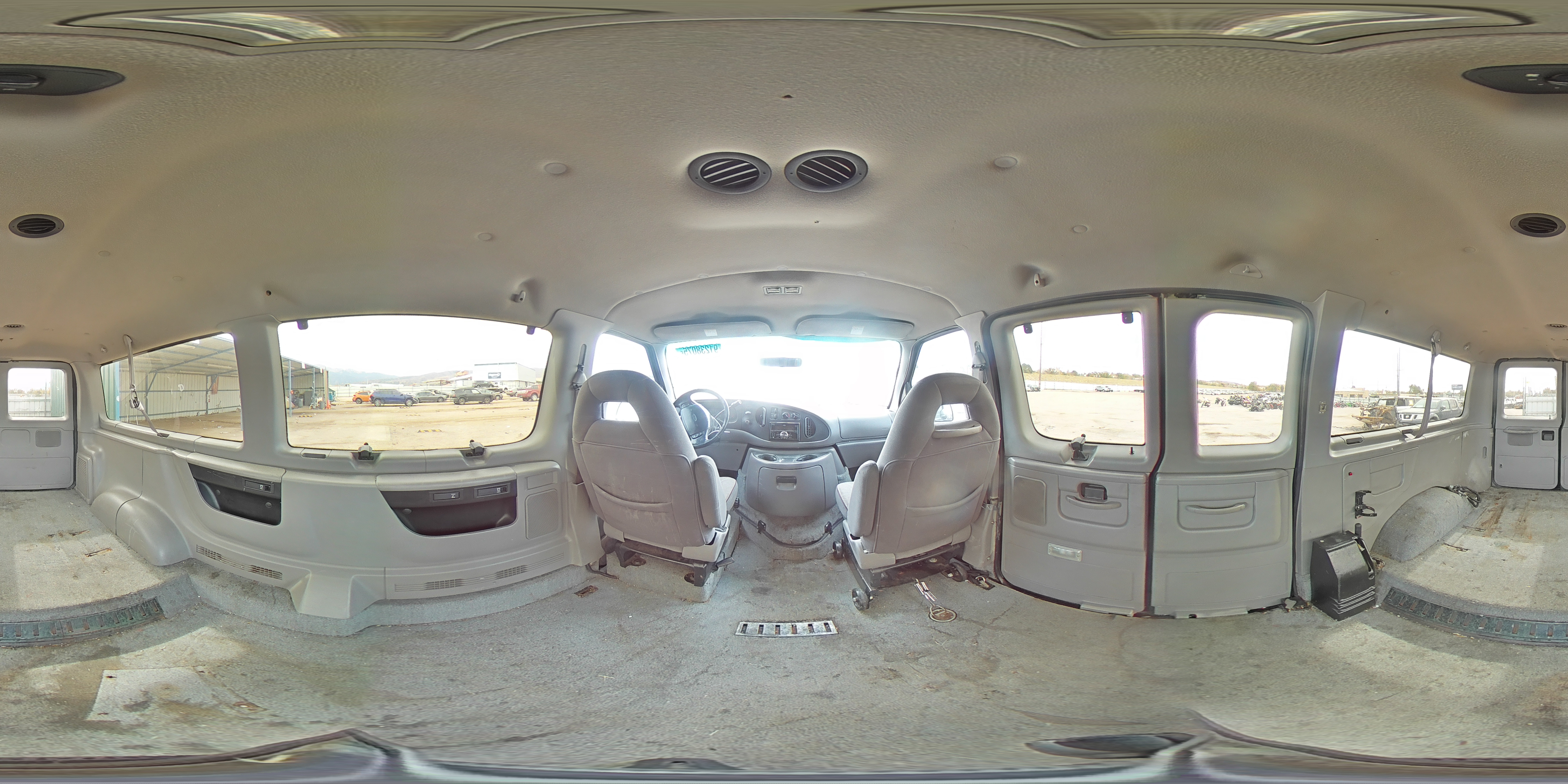 1999 Ford Econoline E150 Wagon VIN: 1FMRE11L9XHA28314 Lot: 91238075