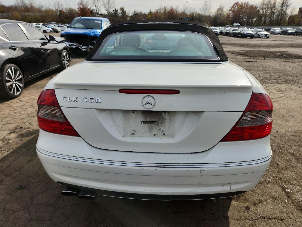 2008 Mercedes-Benz Clk 550 VIN: WDBTK72G68T089818 Lot: 91342465