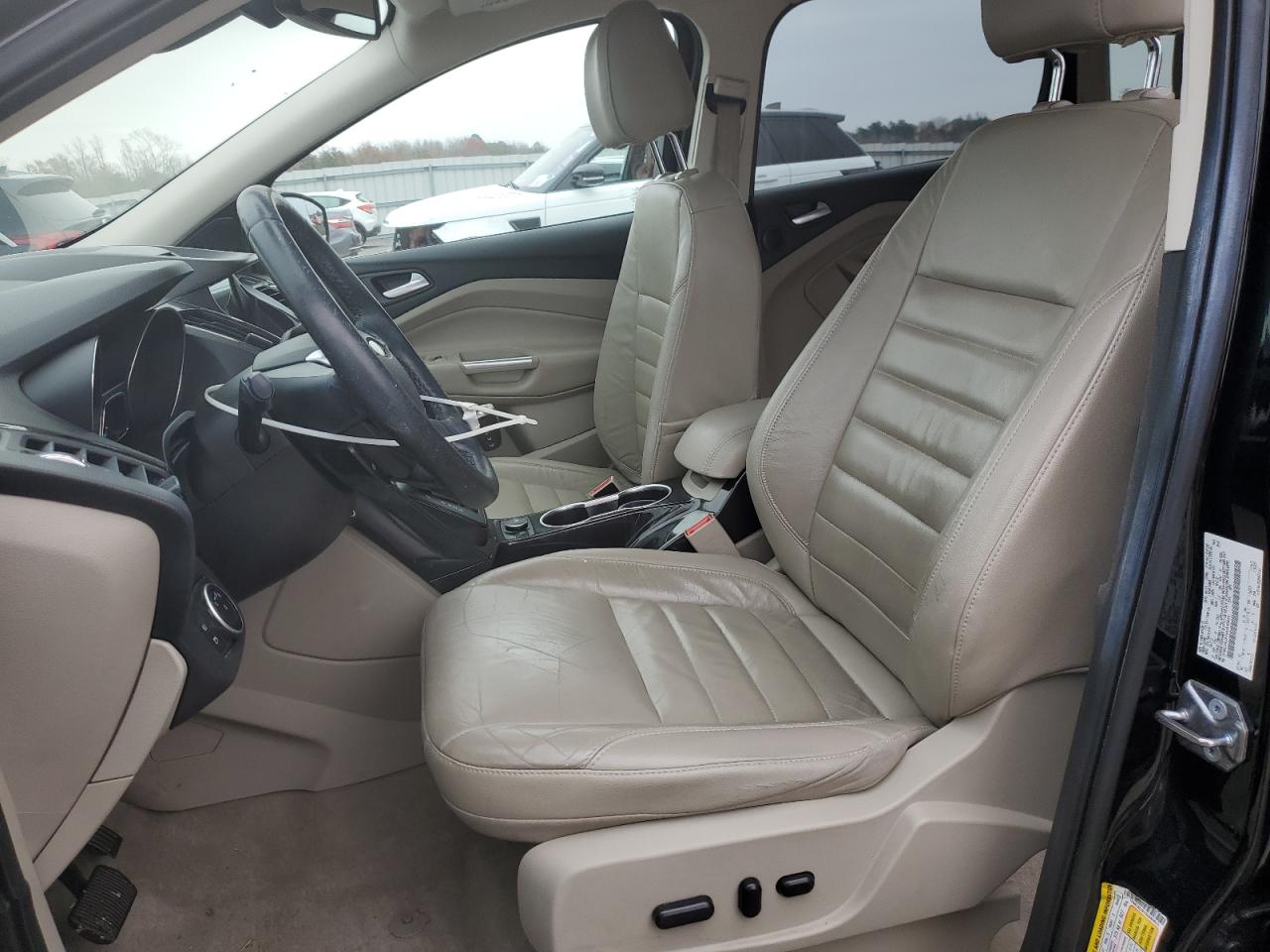 2016 Ford Escape Titanium VIN: 1FMCU0J91GUA80633 Lot: 93676775