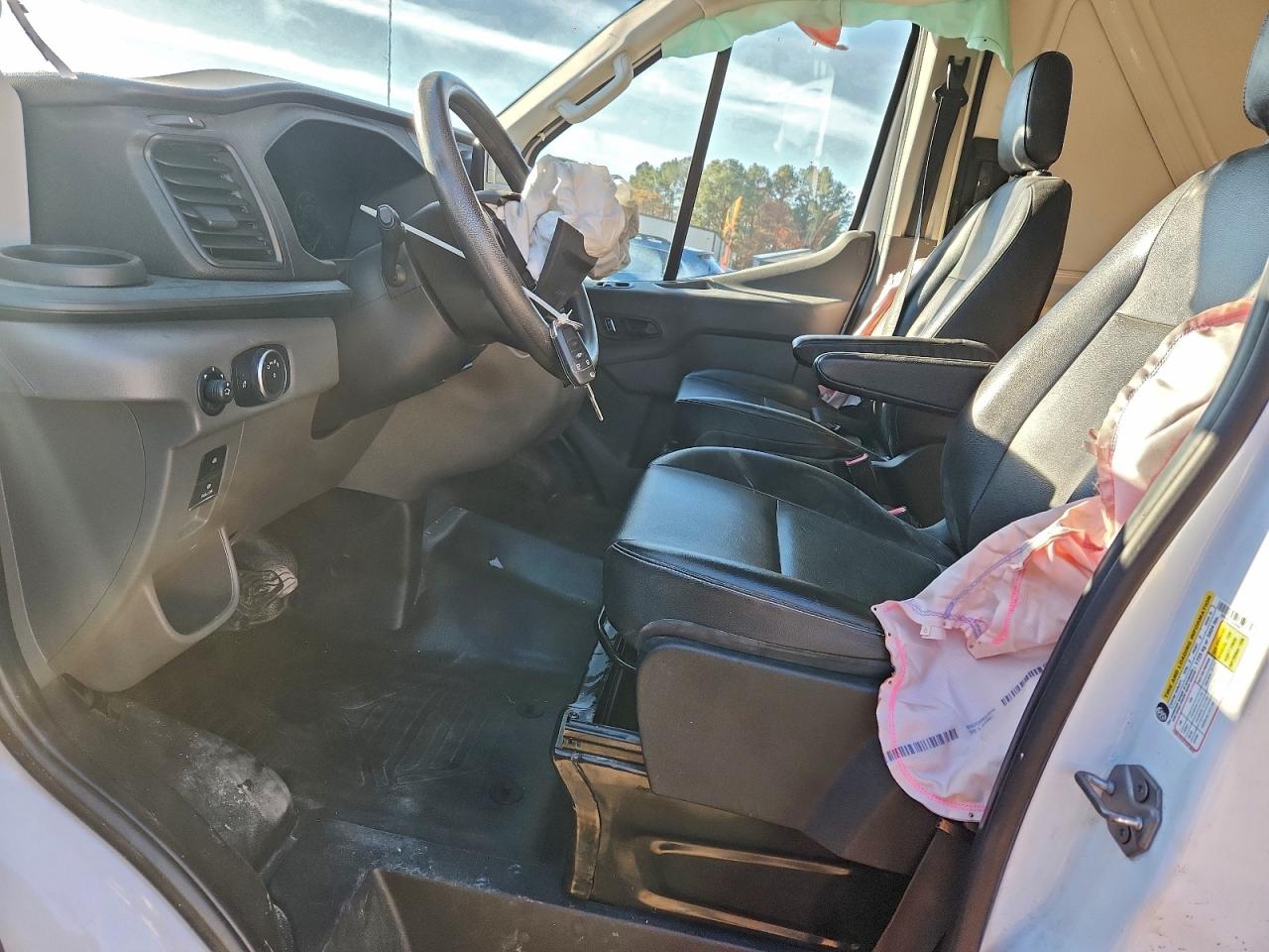 2023 Ford Transit T-250 VIN: 1FTBR1C83PKB15275 Lot: 93733785