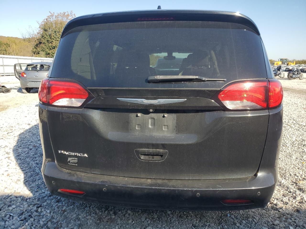 2017 Chrysler Pacifica Touring VIN: 2C4RC1DG7HR519348 Lot: 91011005