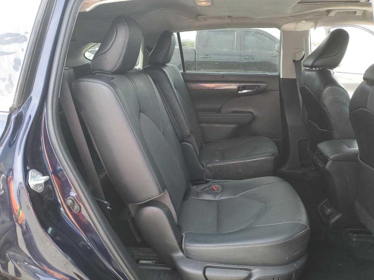 2022 Toyota Highlander Limited VIN: 5TDYZRAH5NS129549 Lot: 92433005
