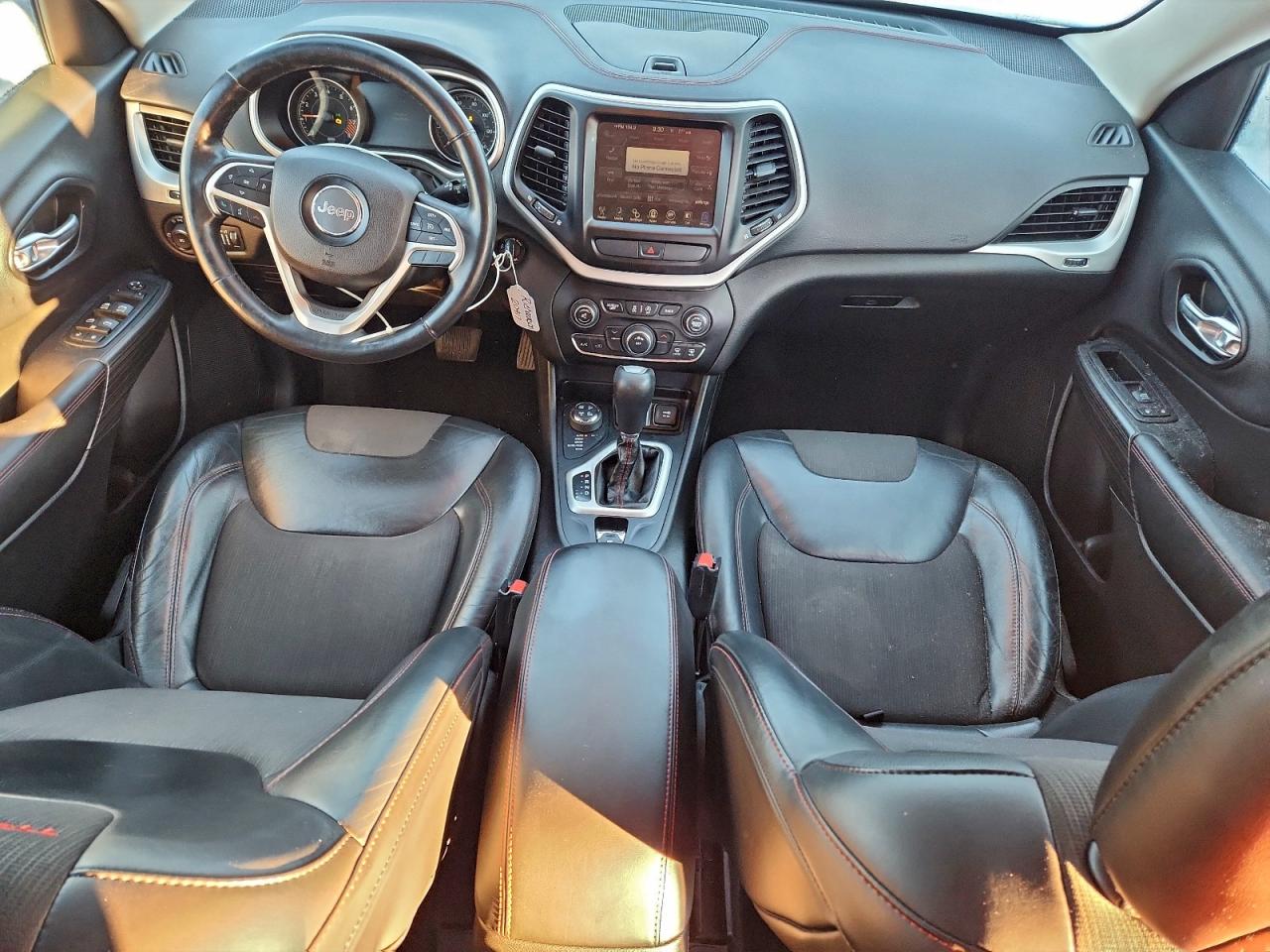 2015 Jeep Cherokee Trailhawk VIN: 1C4PJMBS5FW786448 Lot: 92259725