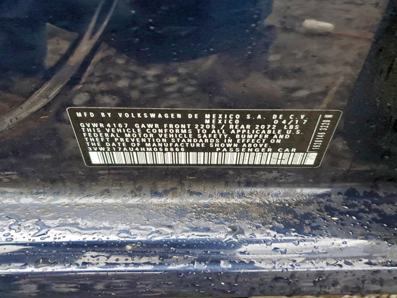 2017 Volkswagen Golf S VIN: 3VW217AU4HM058666 Lot: 94472975