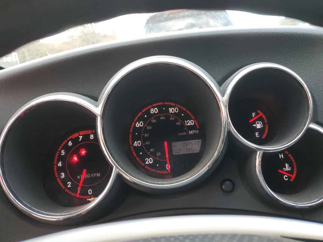 2005 Toyota Corolla Matrix Xr VIN: 2T1KR32E25C552346 Lot: 92426705