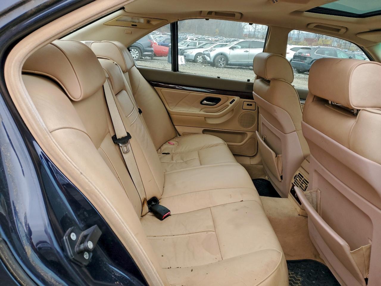 2001 BMW 740 I Automatic VIN: WBAGG83471DN81012 Lot: 93045665