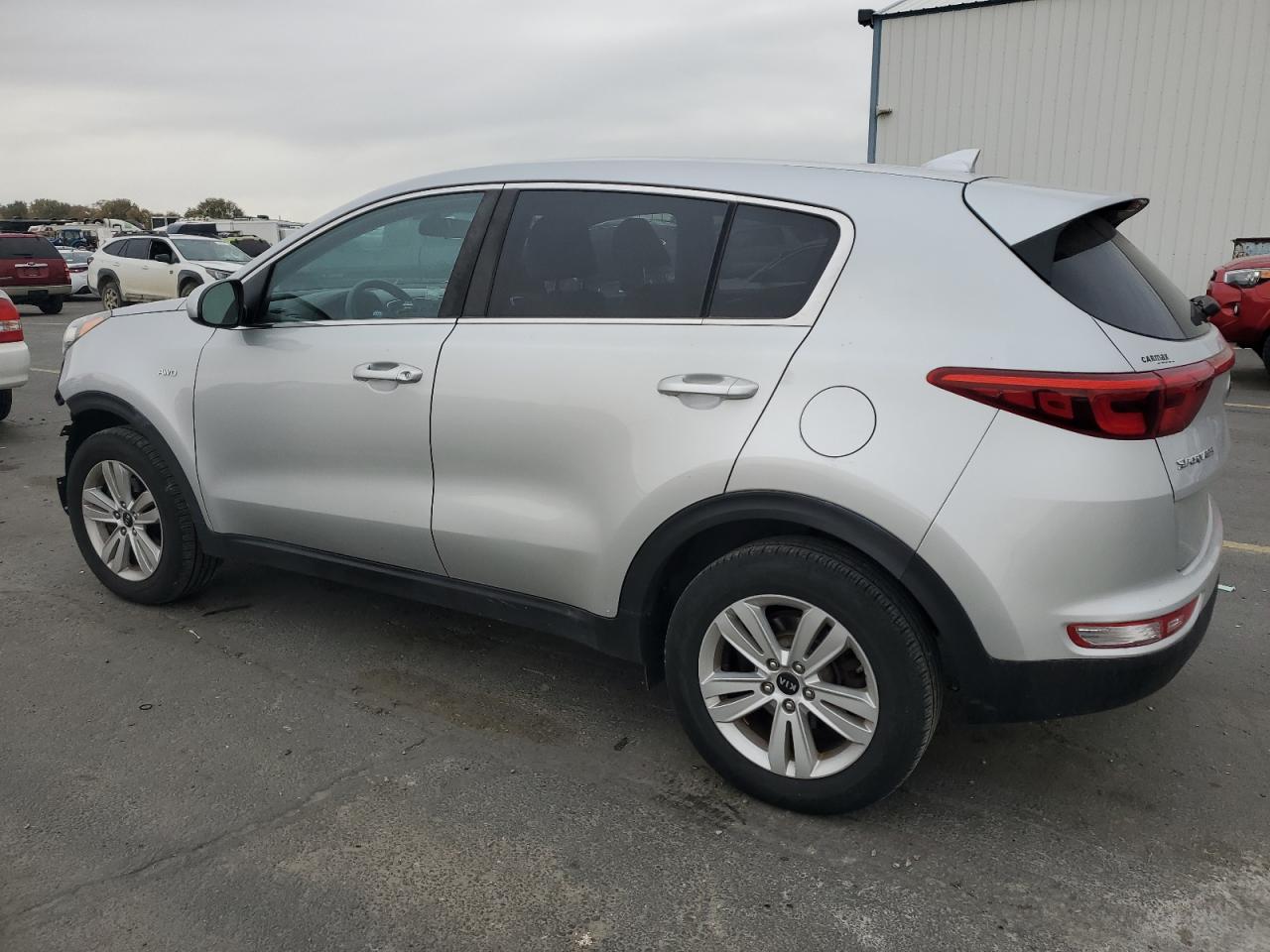 2018 Kia Sportage Lx VIN: KNDPMCAC2J7448830 Lot: 91050205
