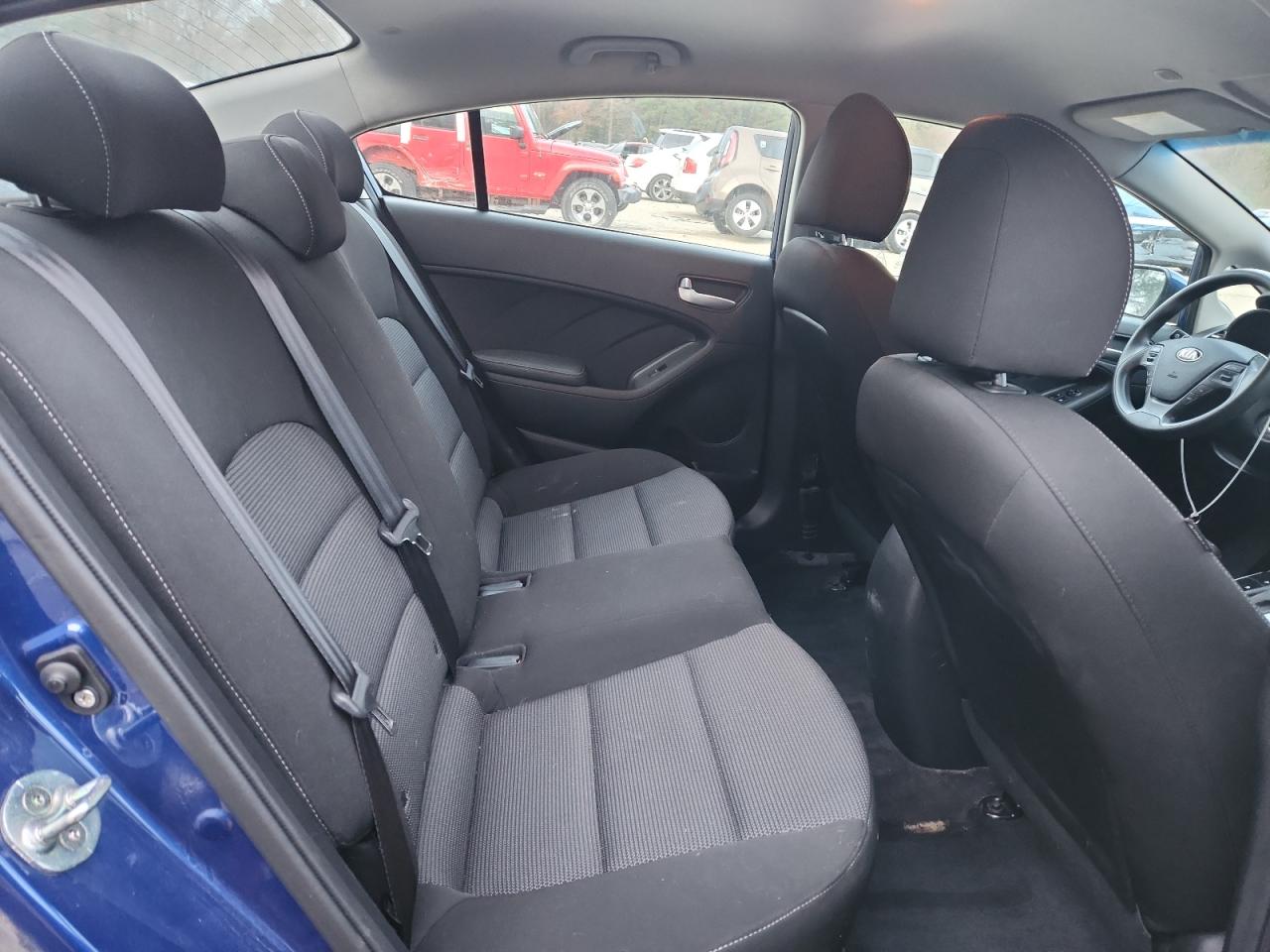 2017 Kia Forte Lx VIN: 3KPFK4A70HE033610 Lot: 93056215