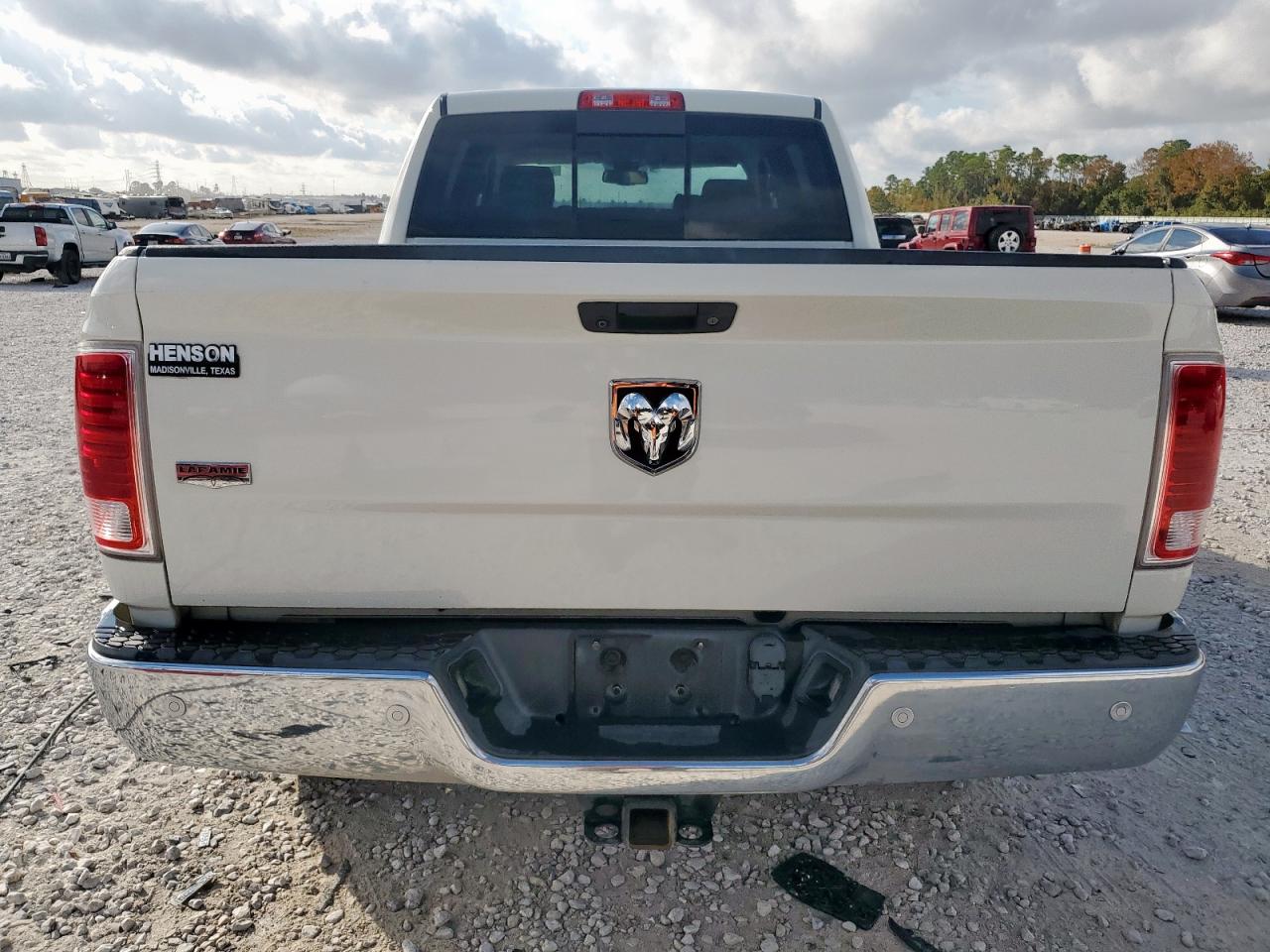 2018 Ram 2500 Laramie VIN: 3C6UR4NL6JG189114 Lot: 93089005