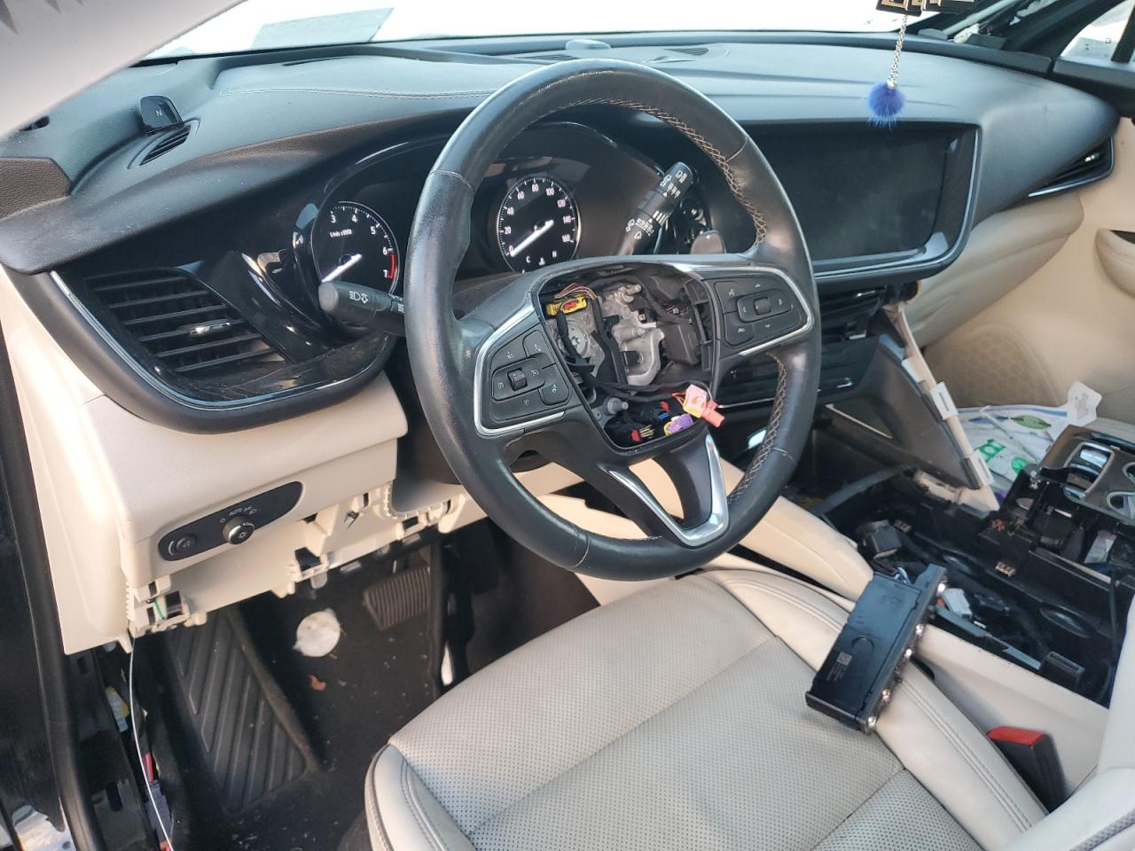 2021 Buick Envision Essence VIN: LRBFZPR43MD165598 Lot: 92853225