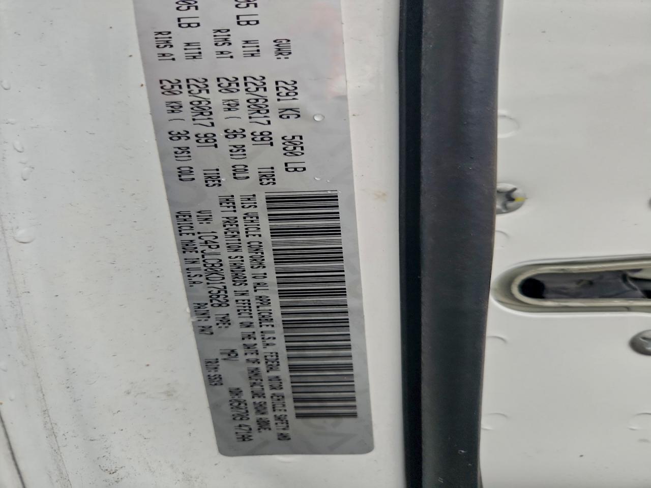 2019 Jeep Cherokee Latitude VIN: 1C4PJLCB0KD175628 Lot: 93681695