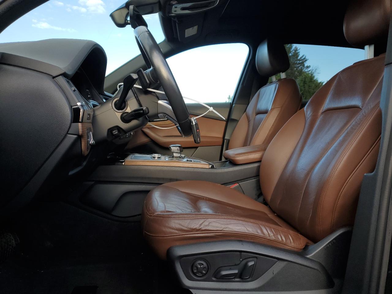 2017 Audi Q7 Premium Plus VIN: WA1LHAF74HD051368 Lot: 90924945