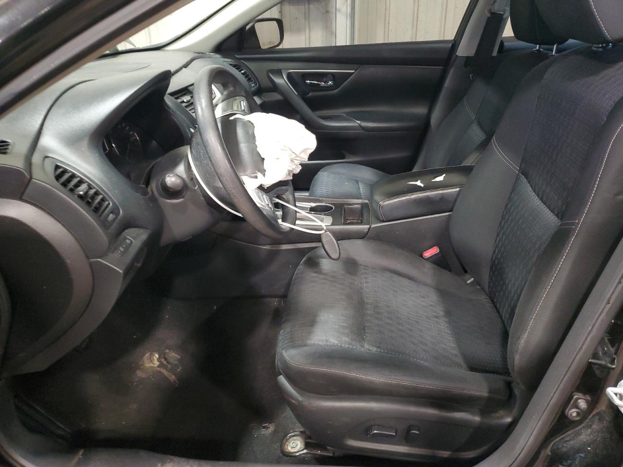 2016 Nissan Altima 2.5 VIN: 1N4AL3AP8GC173045 Lot: 93320575