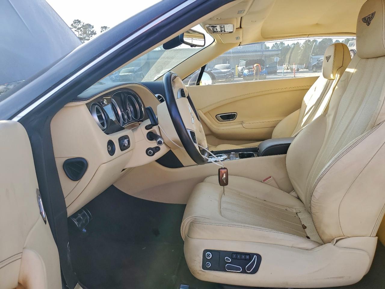 2014 Bentley Continental Gtc V8 VIN: SCBGT3ZA3EC092250 Lot: 93508805