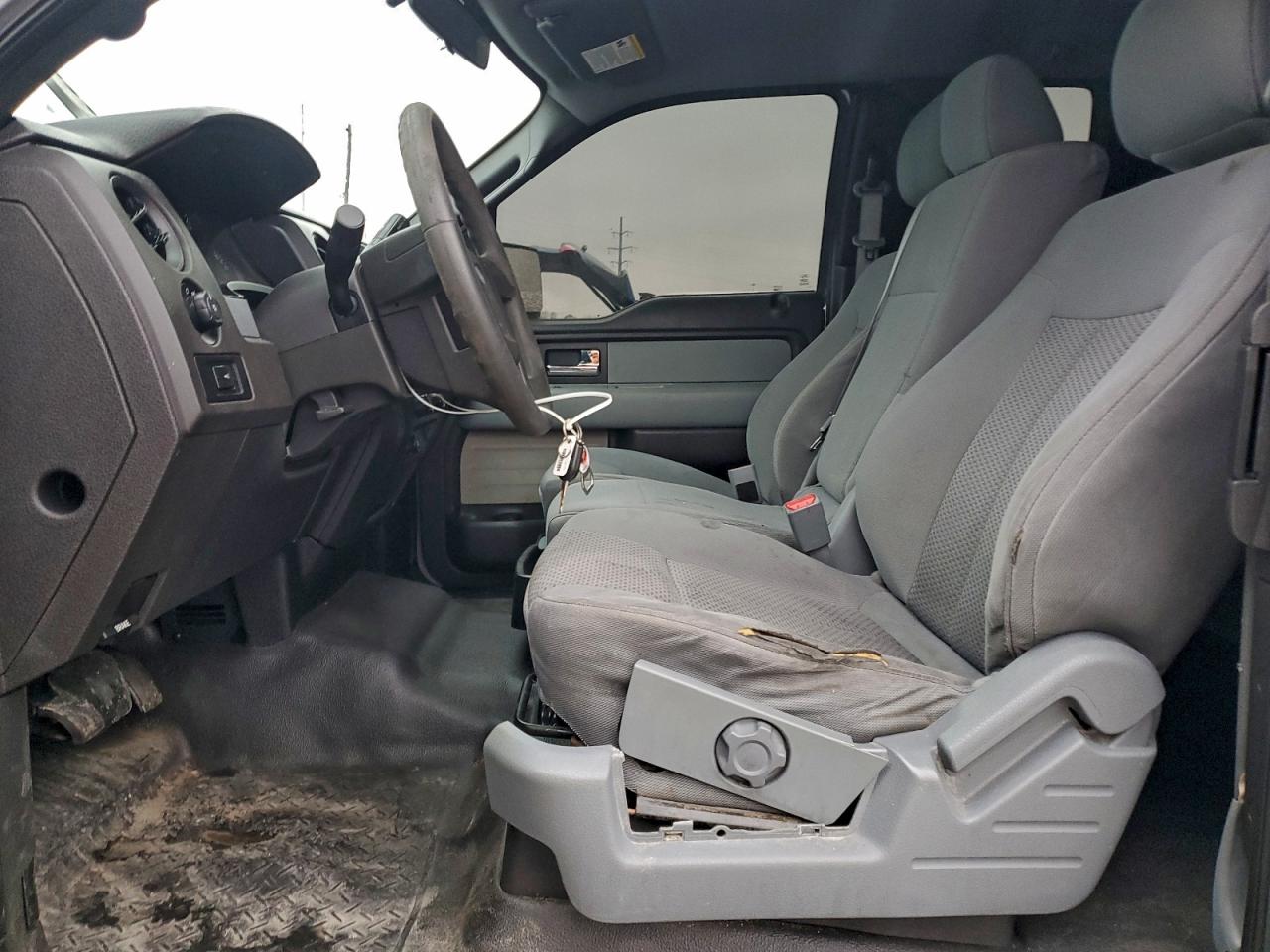 2012 Ford F150 Super Cab VIN: 1FTEX1CM6CFB00806 Lot: 94049935