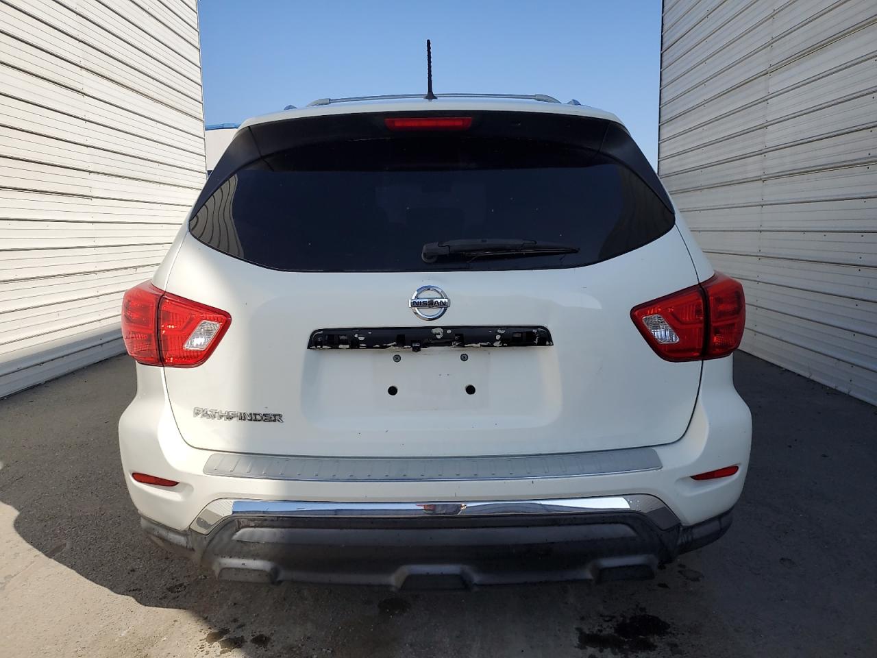 2017 Nissan Pathfinder S VIN: 5N1DR2MN6HC617000 Lot: 90778785