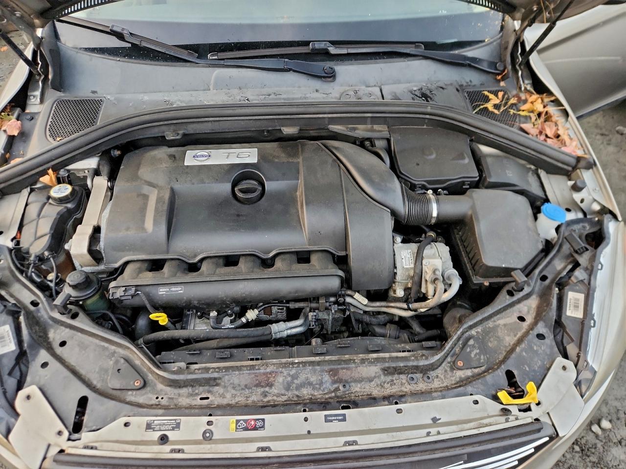 2015 Volvo Xc60 T6 Premier VIN: YV4902RK9F2630973 Lot: 94074455