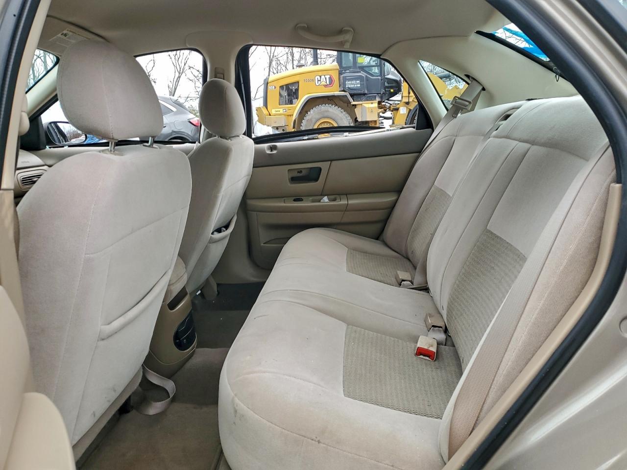 2004 Ford Taurus Se VIN: 1FAFP53UX4A106687 Lot: 93993335