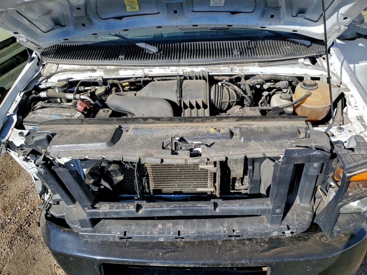 2015 Ford E350 Box Truck VIN: 1FDWE3FL8FDA04700 Lot: 92672485