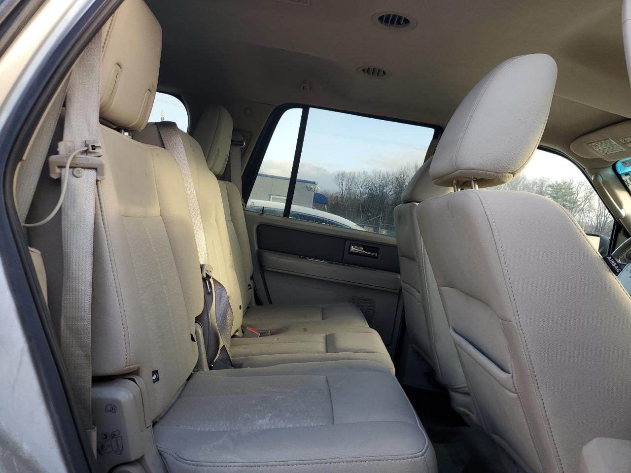 2011 Ford Expedition Xl VIN: 1FMJU1G58BEF53822 Lot: 93239335