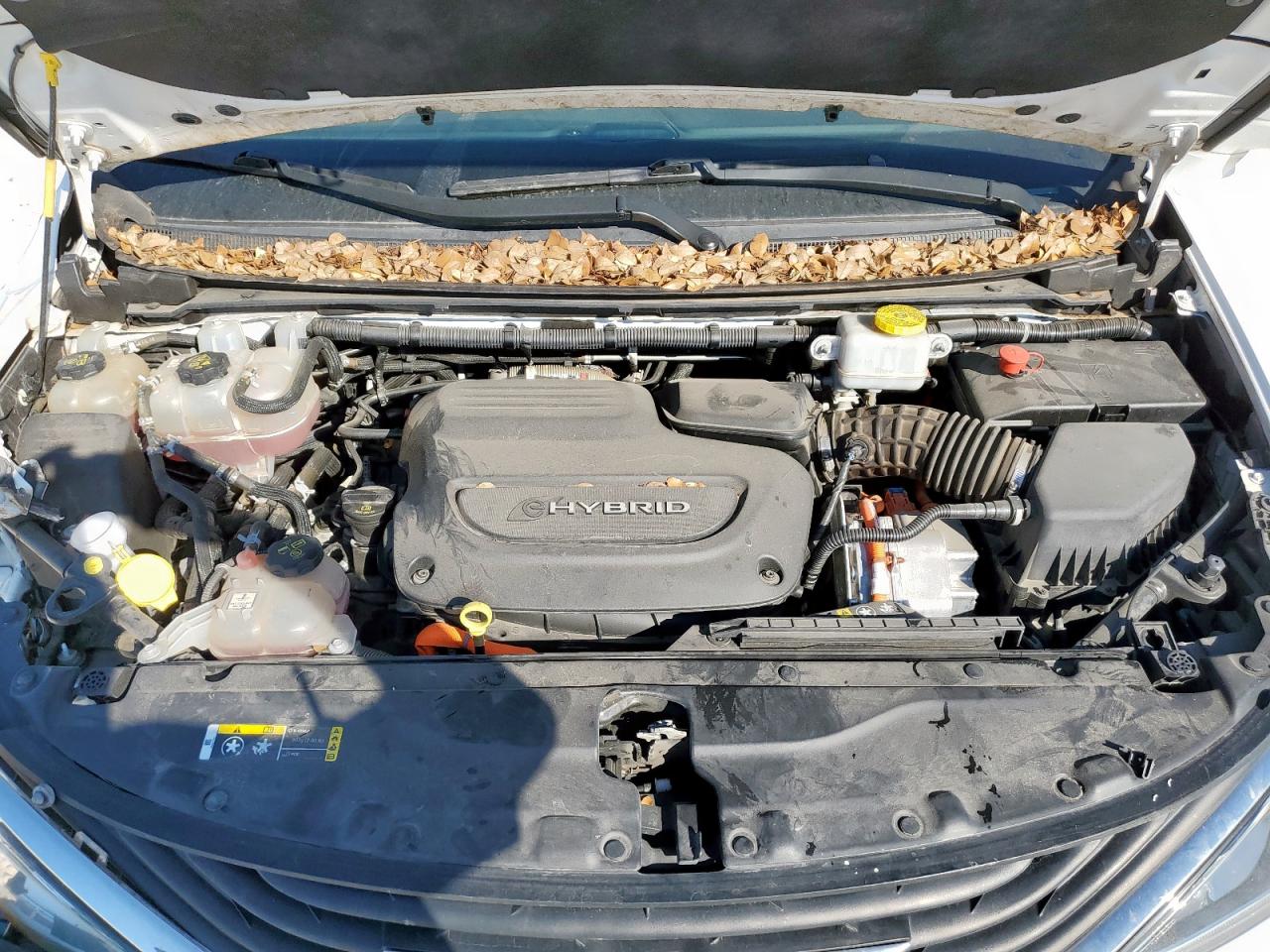 2017 Chrysler Pacifica Ehybrid Premium VIN: 2C4RC1L74HR765372 Lot: 92195265