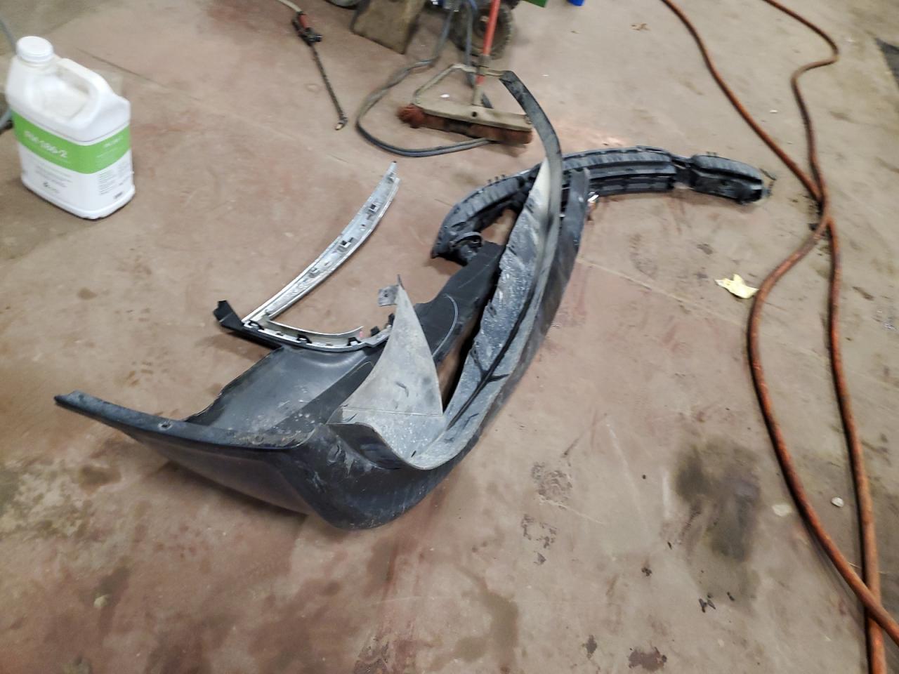 2016 Chrysler Town & Country Touring L VIN: 2C4RC1CG1GR189786 Lot: 92614795