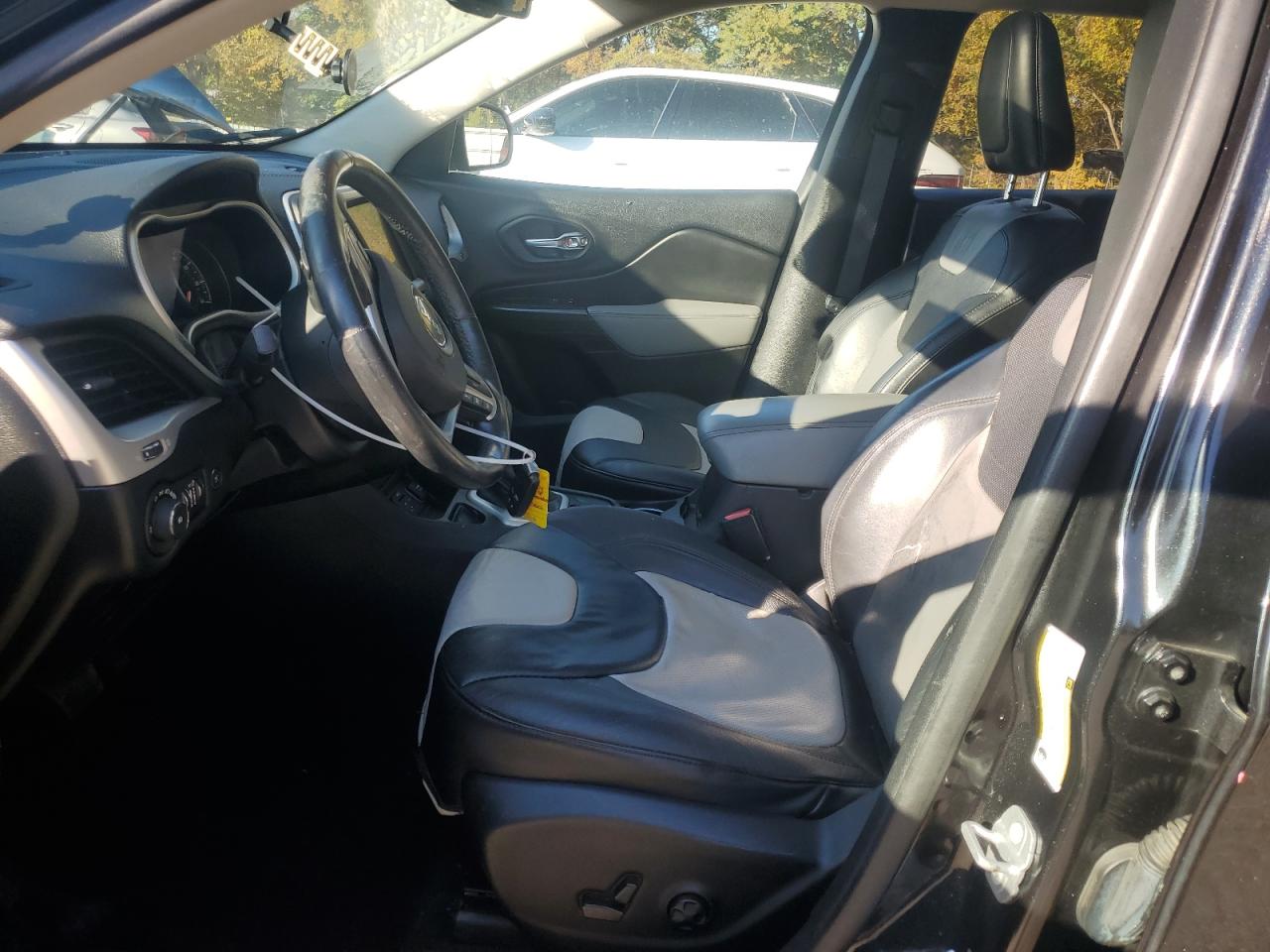 2014 Jeep Cherokee Limited VIN: 1C4PJLDSXEW154017 Lot: 90487495