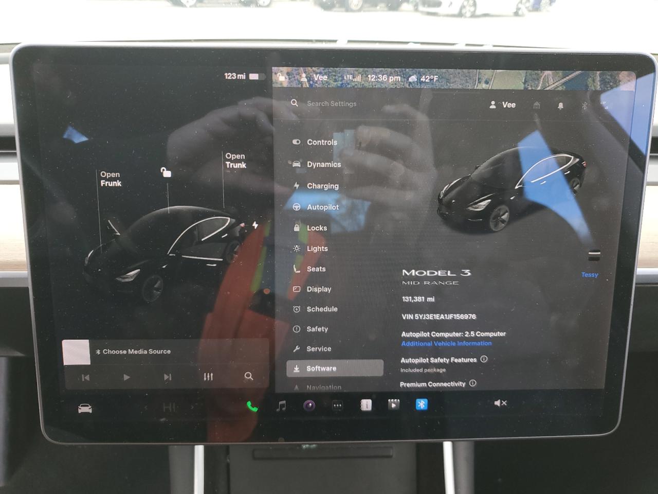 2018 Tesla Model 3 VIN: 5YJ3E1EA1JF156976 Lot: 92131865