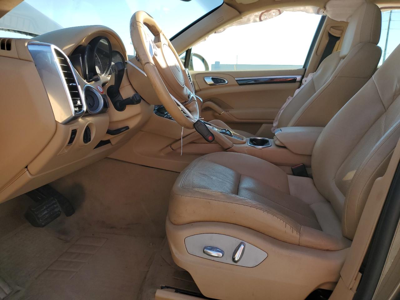 2012 Porsche Cayenne VIN: WP1AA2A24CLA10531 Lot: 92325865