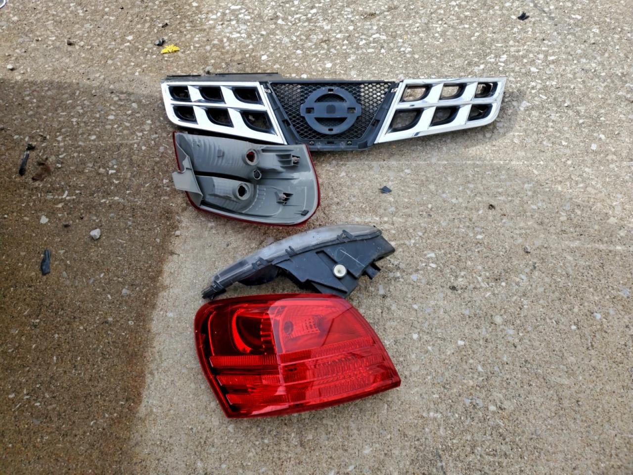 2011 Nissan Rogue S VIN: JN8AS5MT4BW568224 Lot: 93637615