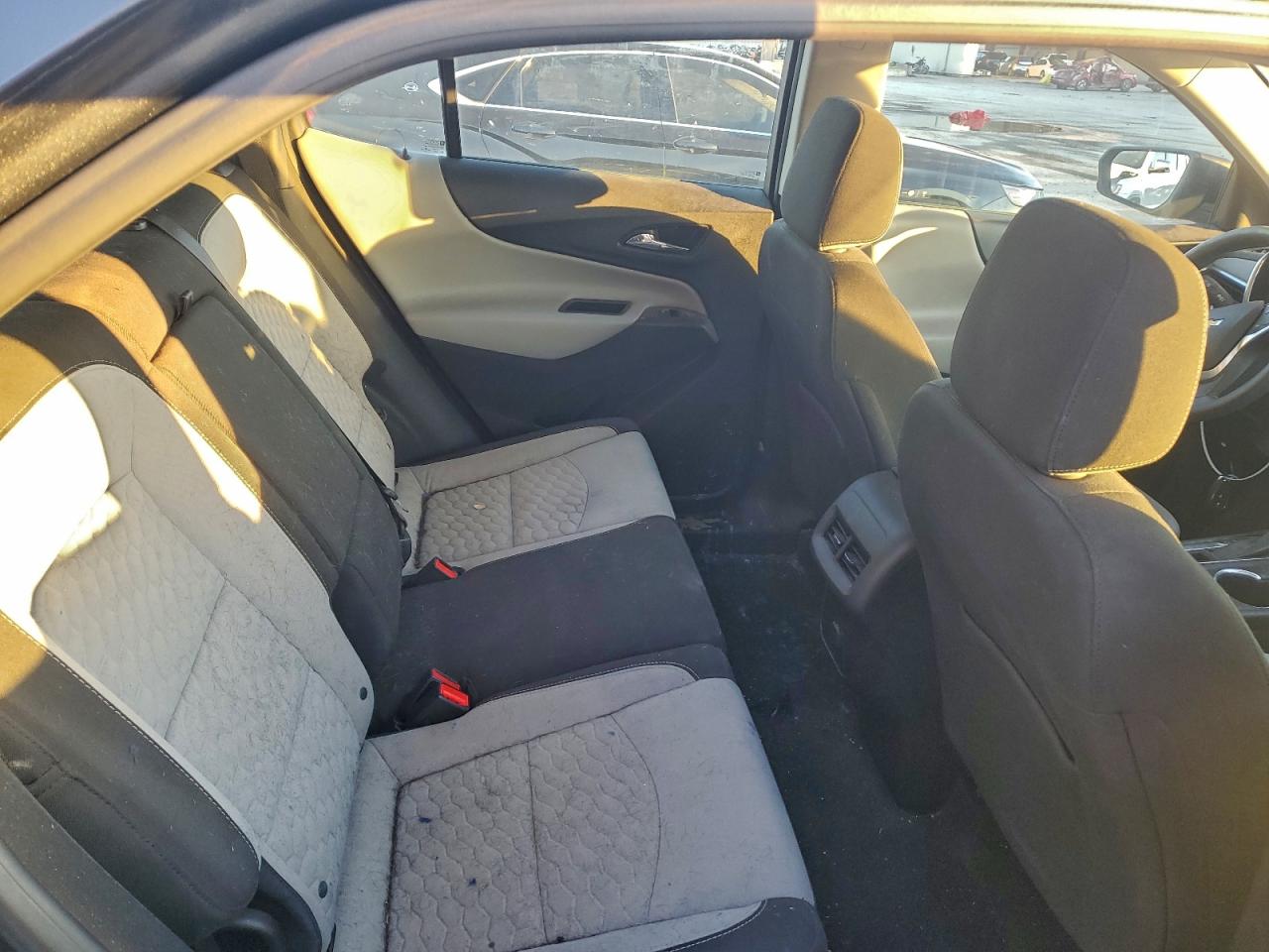 2018 Chevrolet Equinox Ls VIN: 2GNAXREV3J6134574 Lot: 93307815