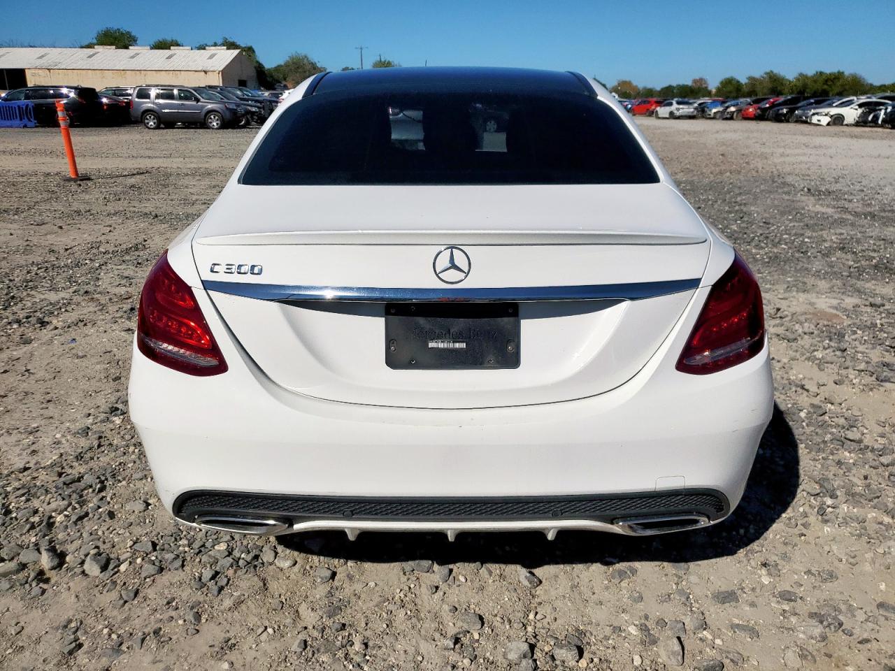 2015 Mercedes-Benz C 300 VIN: 55SWF4JB2FU085738 Lot: 91780125