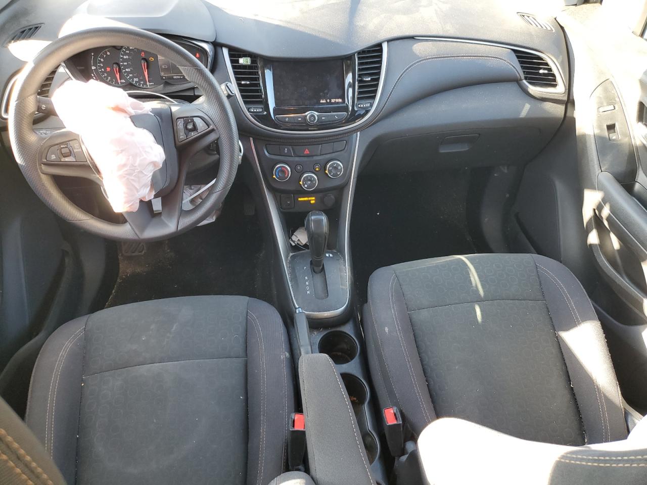 2020 Chevrolet Trax Ls VIN: 3GNCJKSB9LL298258 Lot: 91889645