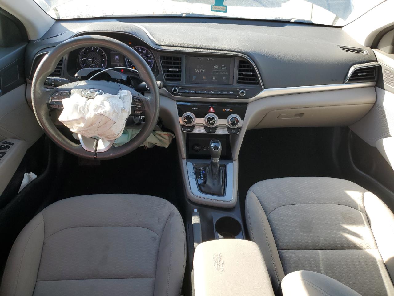 2019 Hyundai Elantra Sel VIN: KMHD84LF0KU750877 Lot: 92048395