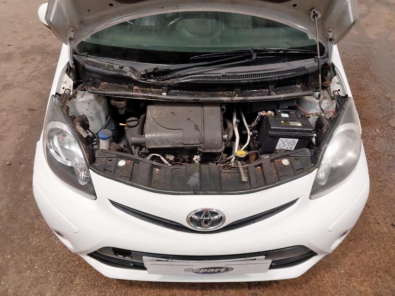 2014 TOYOTA AYGO 1.0 VVT-I MOVE WITH STYLE 5DR
