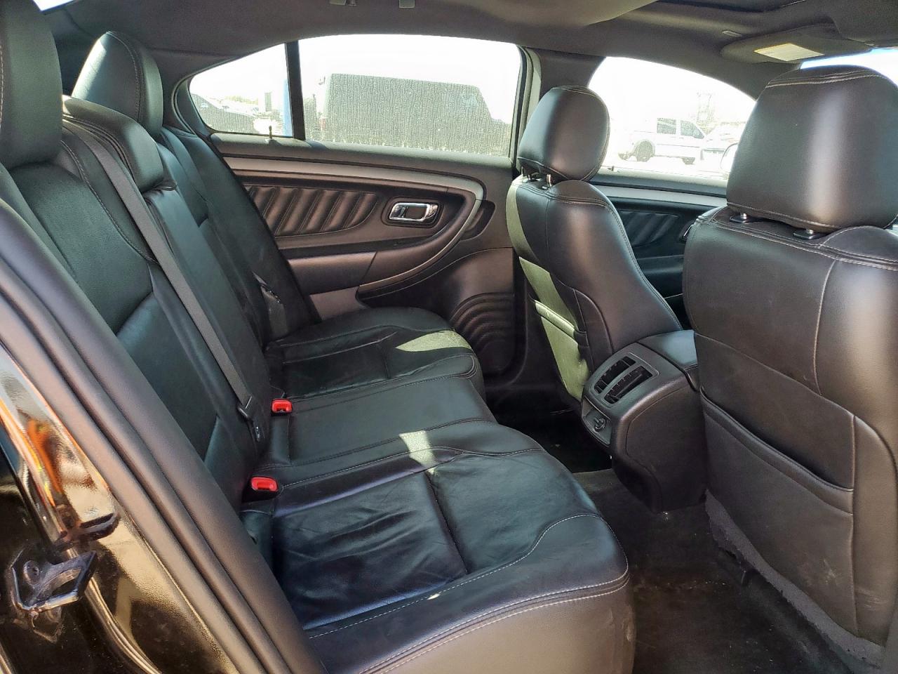 2016 Ford Taurus Sel VIN: 1FAHP2E82GG131799 Lot: 90946635