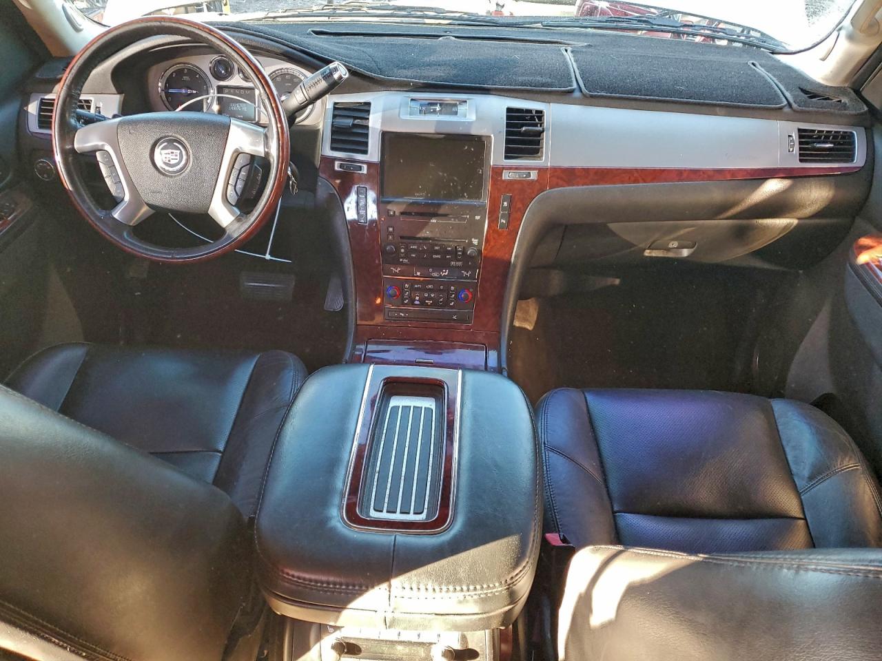 2010 Cadillac Escalade Premium VIN: 1GYUCCEF2AR155888 Lot: 94494415