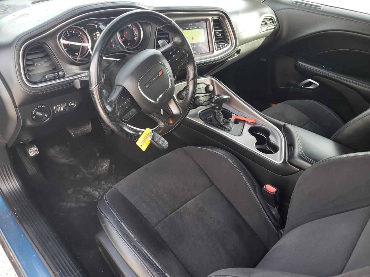 2022 Dodge Challenger R/T VIN: 2C3CDZBT6NH230811 Lot: 92388805