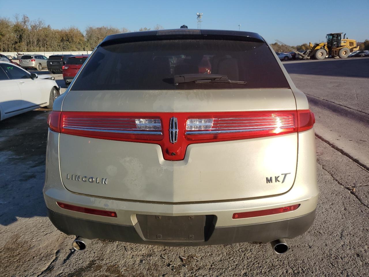 2010 Lincoln Mkt VIN: 2LMHJ5FR2ABJ16299 Lot: 92427855