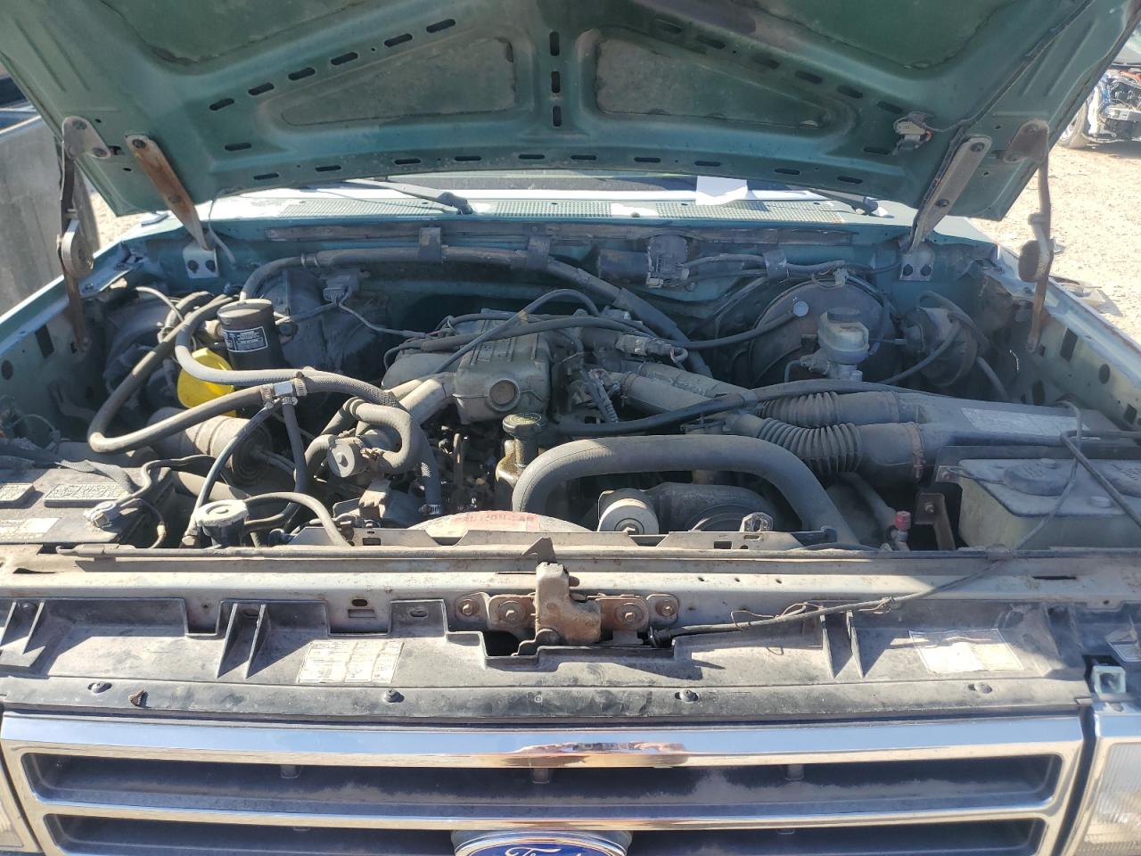 1990 Ford F150 VIN: 2FTDF15Y4LCB32261 Lot: 91133555