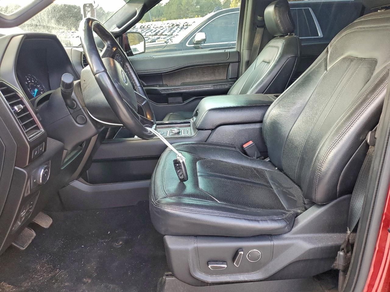 2019 Ford Expedition Limited VIN: 1FMJU2AT5KEA06701 Lot: 94049695