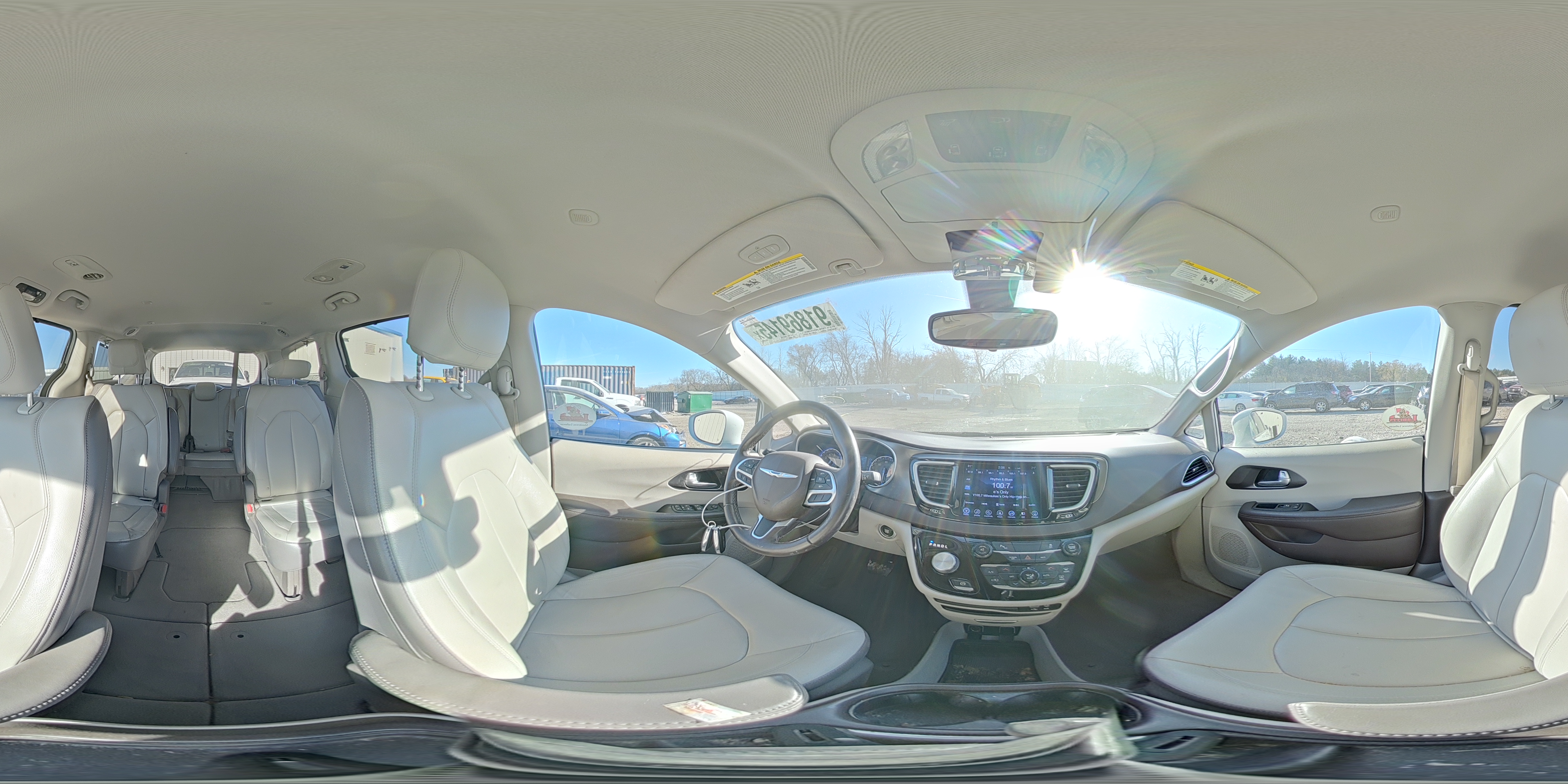 2017 Chrysler Pacifica Touring L VIN: 2C4RC1BG6HR543806 Lot: 91869145