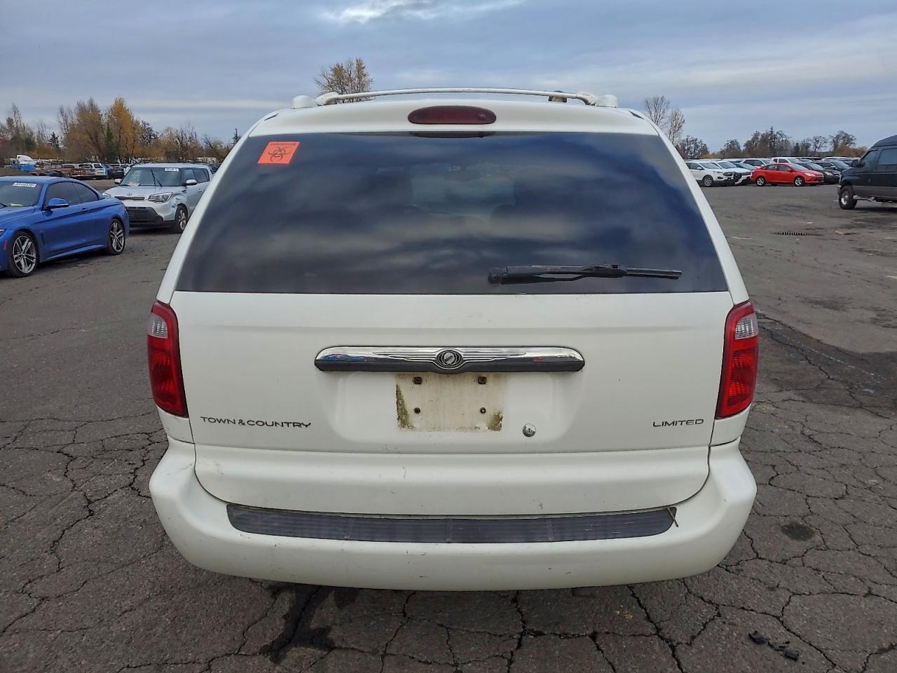 2002 Chrysler Town & Country Limited VIN: 2C8GP64L22R767602 Lot: 94177965