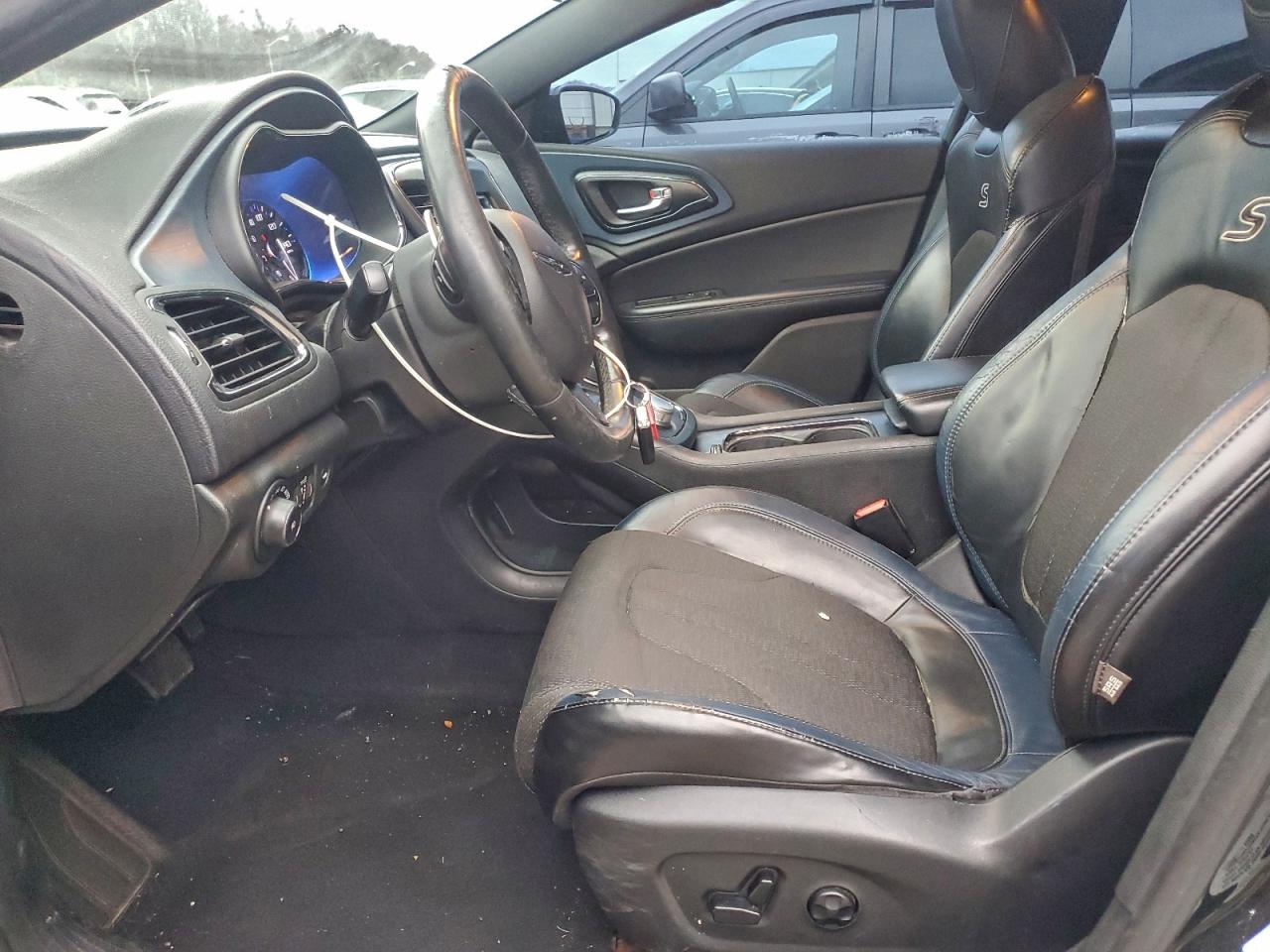 2015 Chrysler 200 S VIN: 1C3CCCBB2FN511682 Lot: 93969215