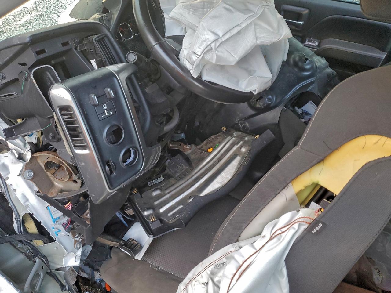 2017 Chevrolet Silverado K1500 Lt VIN: 1GCVKREC2HZ199213 Lot: 94644775