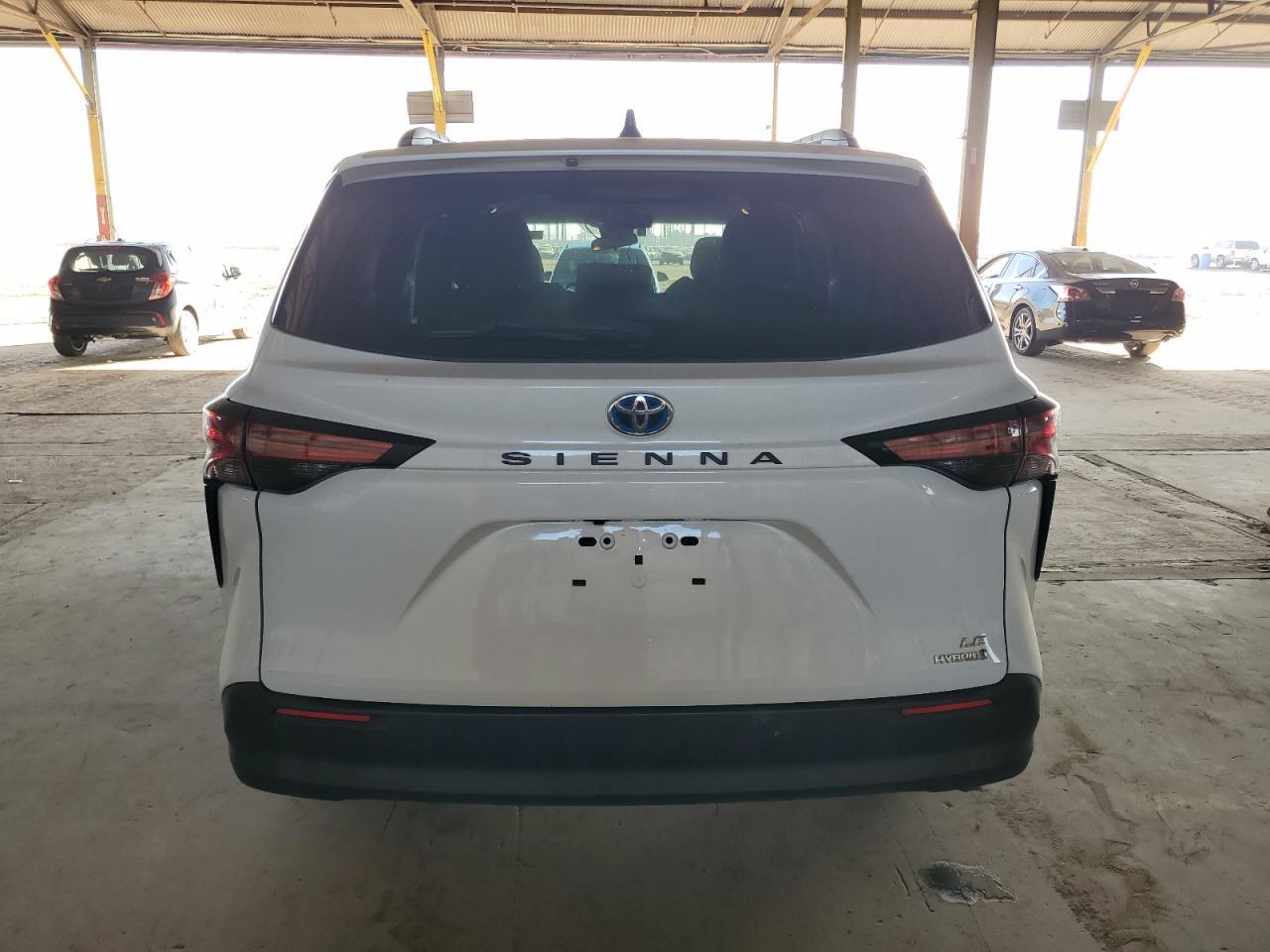 2021 Toyota Sienna Le VIN: 5TDKRKEC5MS053633 Lot: 93055705