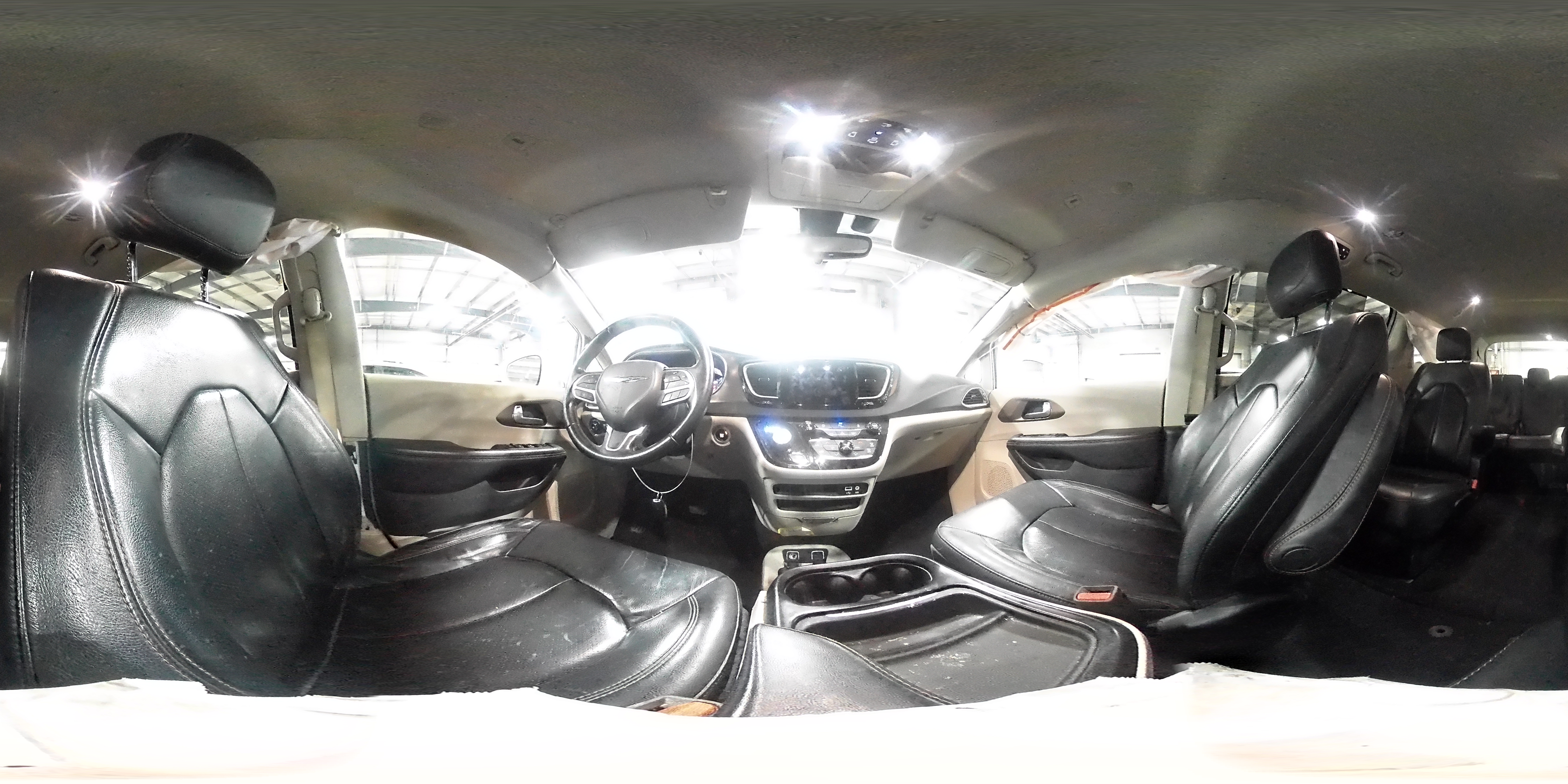 2018 Chrysler Pacifica Touring L VIN: 2C4RC1BG0JR312051 Lot: 92631585